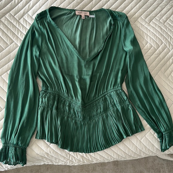 Philosophy Satin Emerald Top - Picture 1 of 3